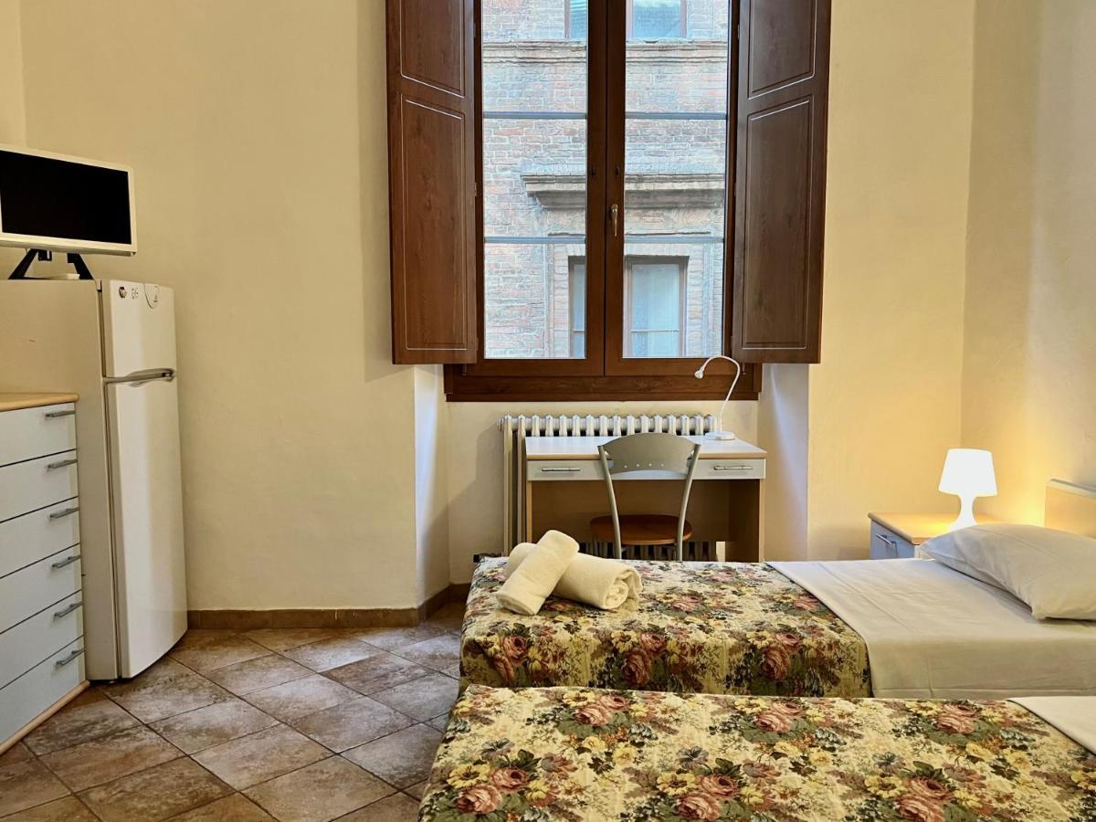 Hostelciompi Сієна Екстер'єр фото